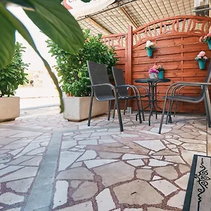 Carmen Apartment